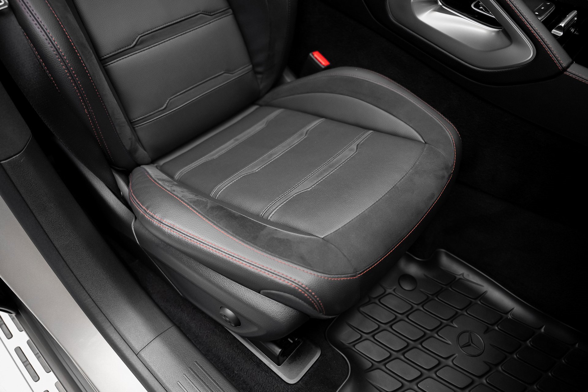 Used 2023 Mercedes-Benz GLE 53 AMG 4MATIC Coupe image 70