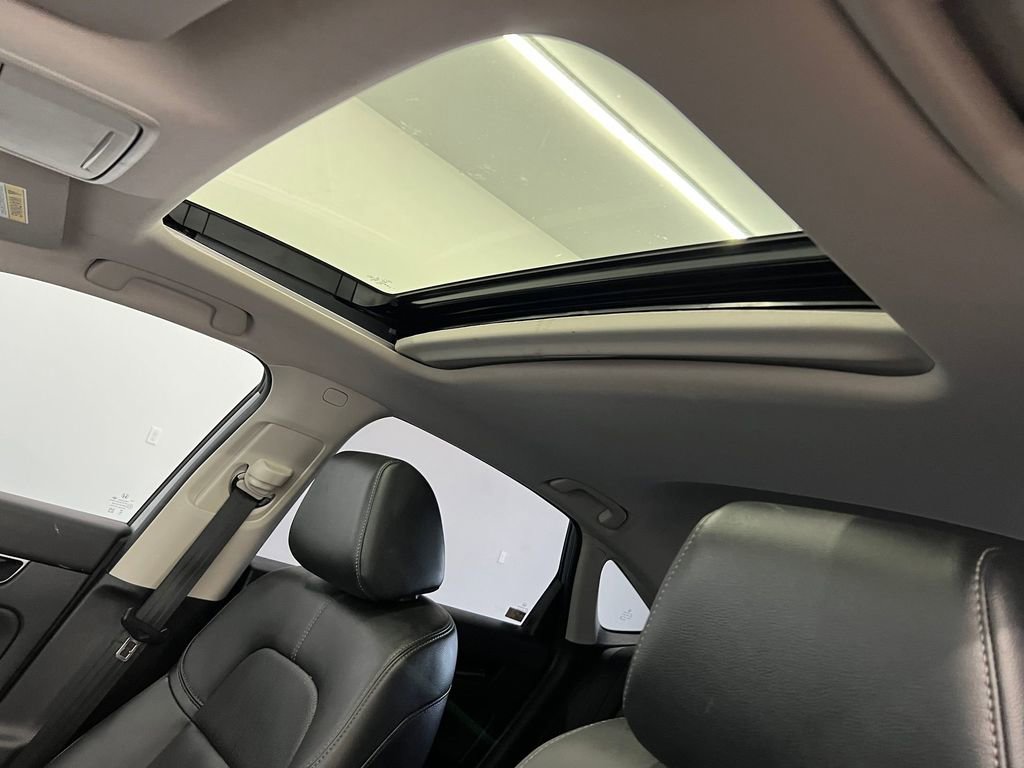 Used 2024 Honda Civic Touring image 13