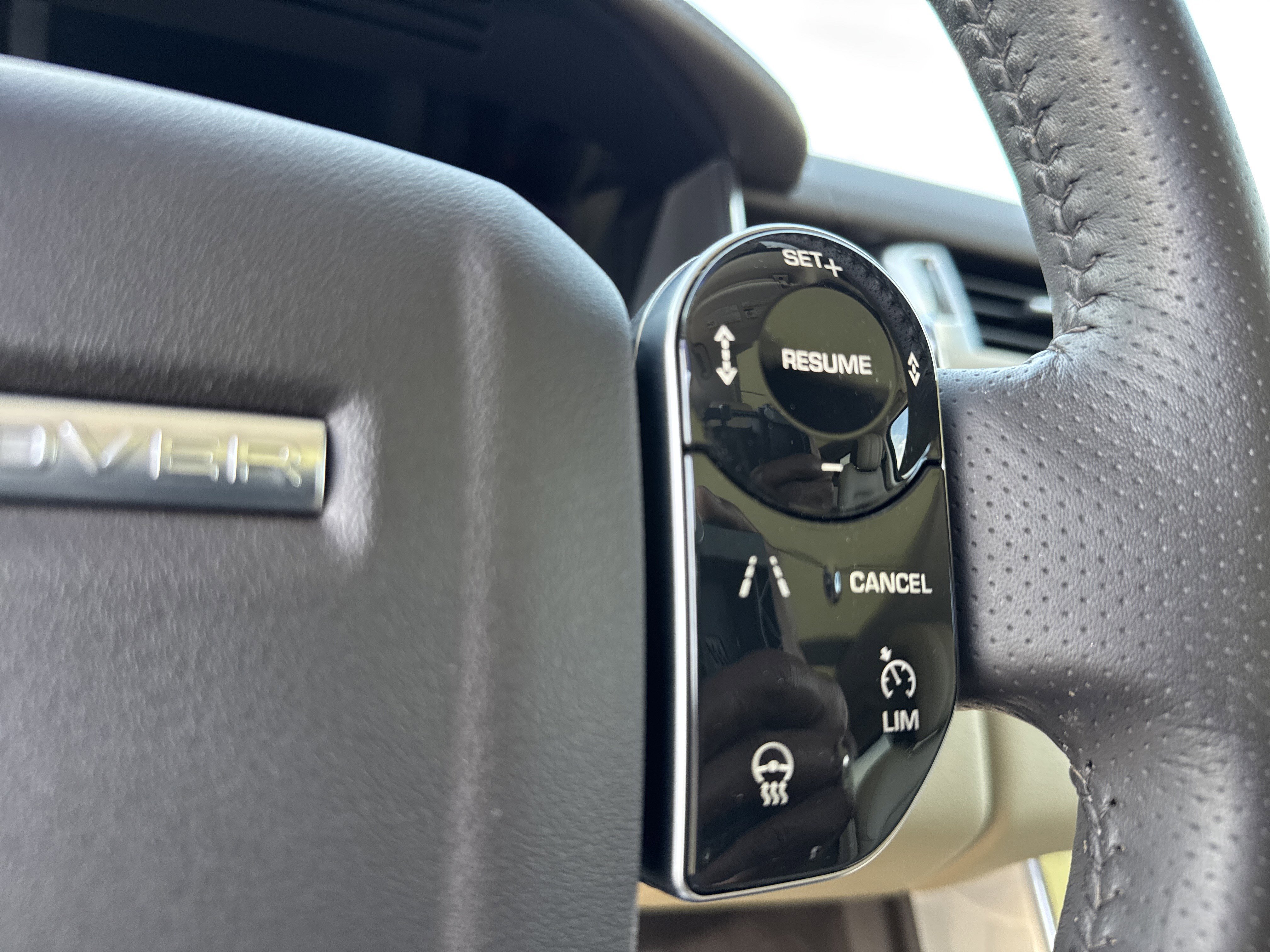 Used 2019 Land Rover Range Rover Sport HSE image 21