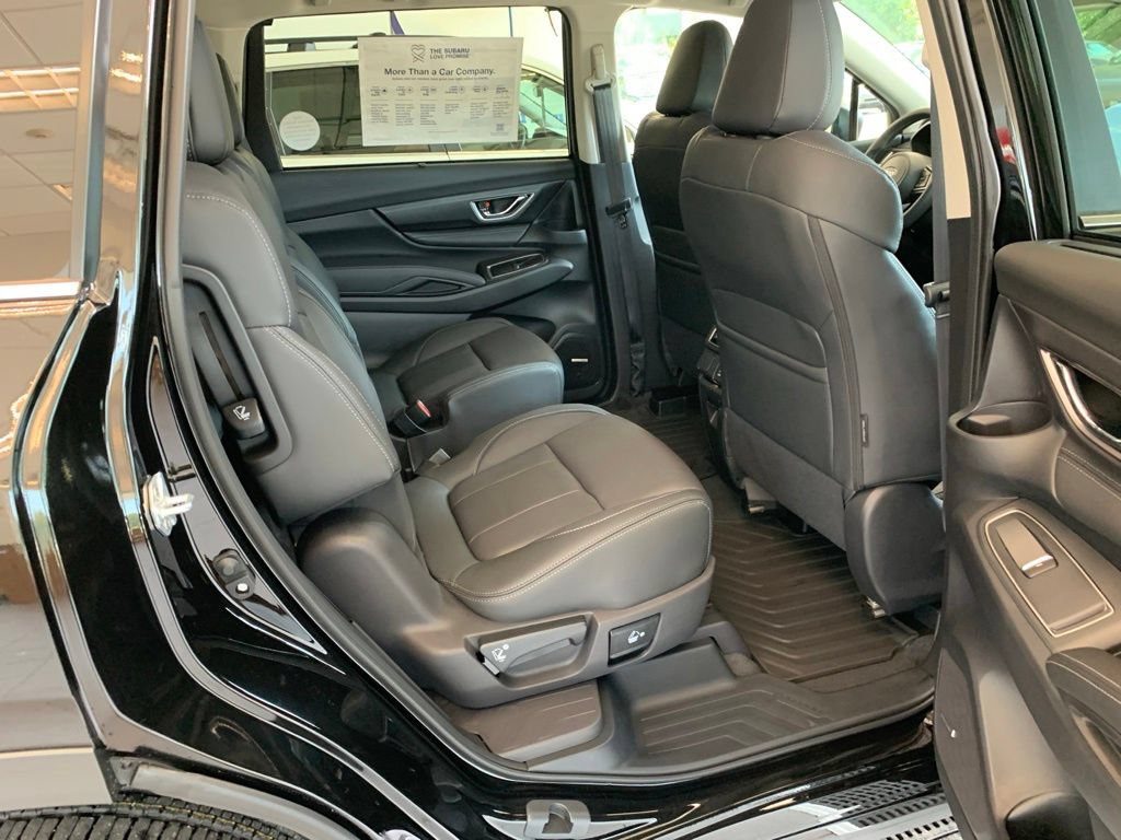 New 2026 Subaru Ascent Limited AWD/4WD image 18