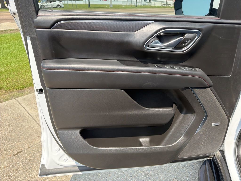 Used 2023 Chevrolet Tahoe RST w/ Luxury Package RWD image 11