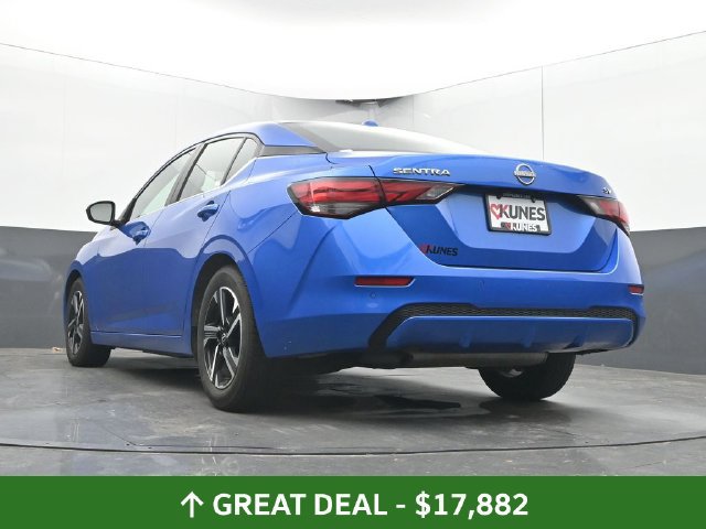 Used 2024 Nissan Sentra SV FWD image 32