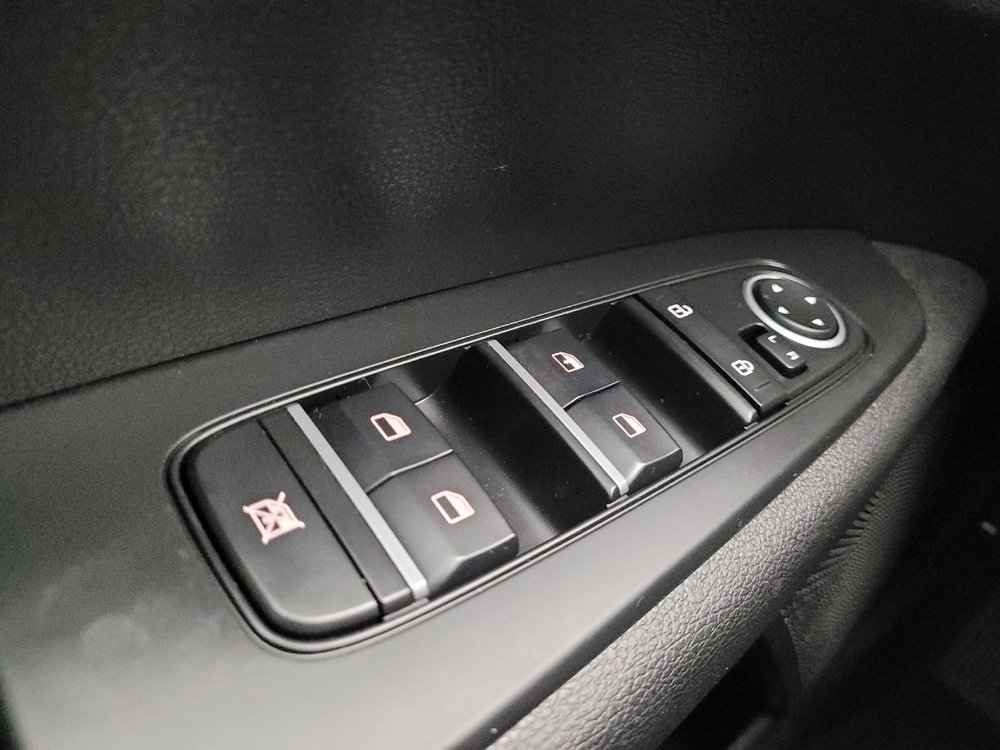 Used 2023 Kia Forte LXS image 27