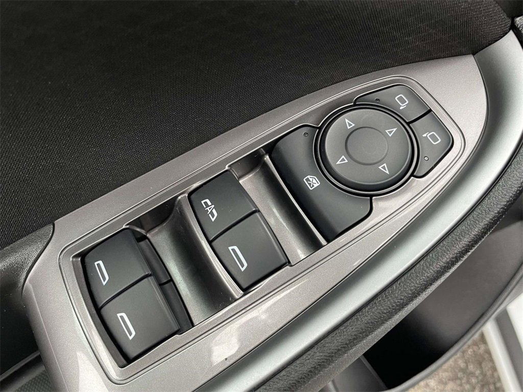 Used 2025 Chevrolet Malibu LT image 17