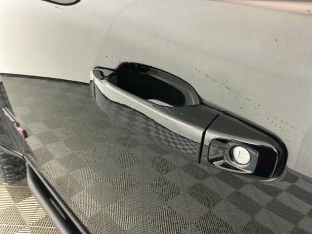 Used 2022 GMC Canyon AT4 image 10