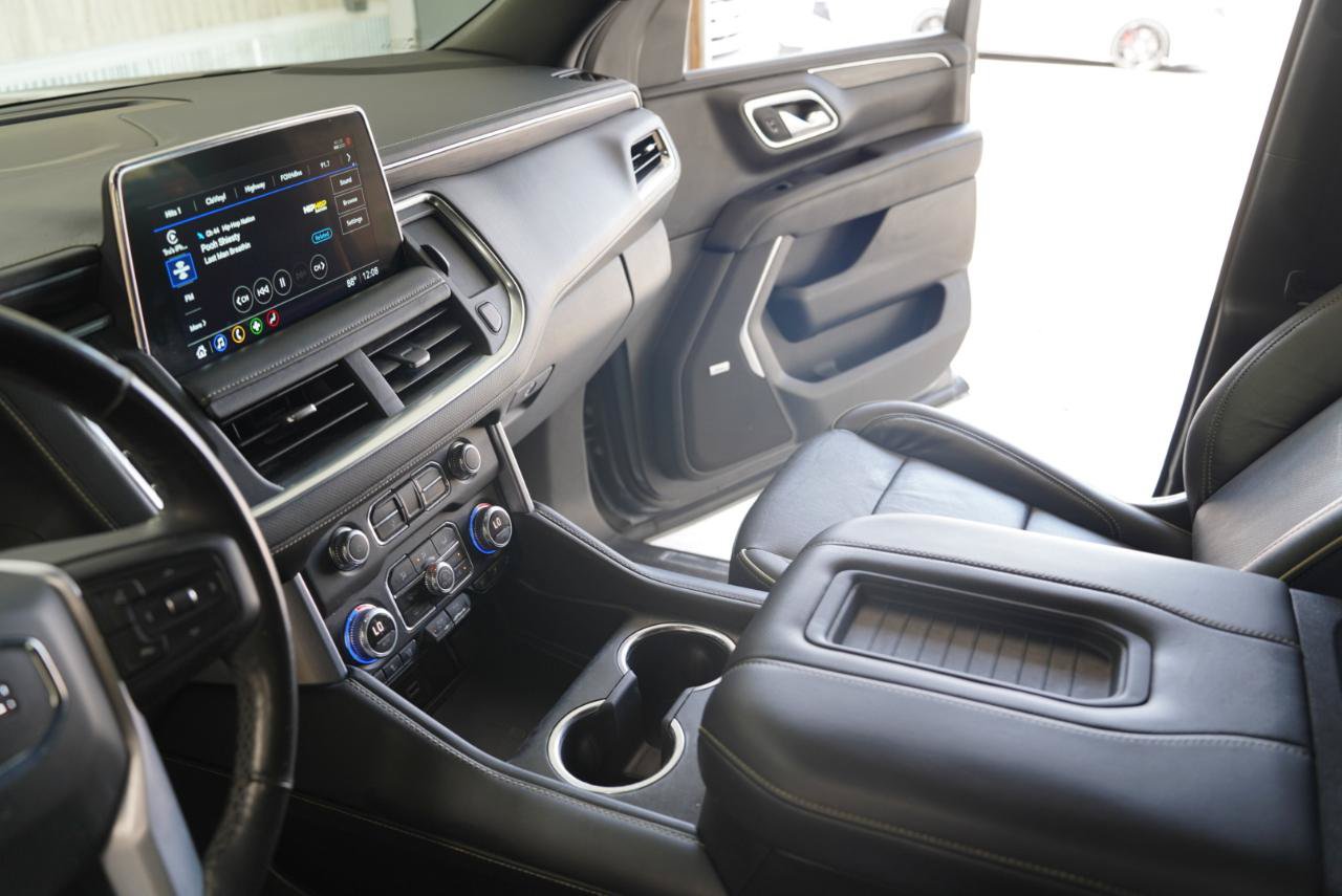 Used 2021 GMC Yukon SLT w/ SLT Luxury Package AWD/4WD image 17