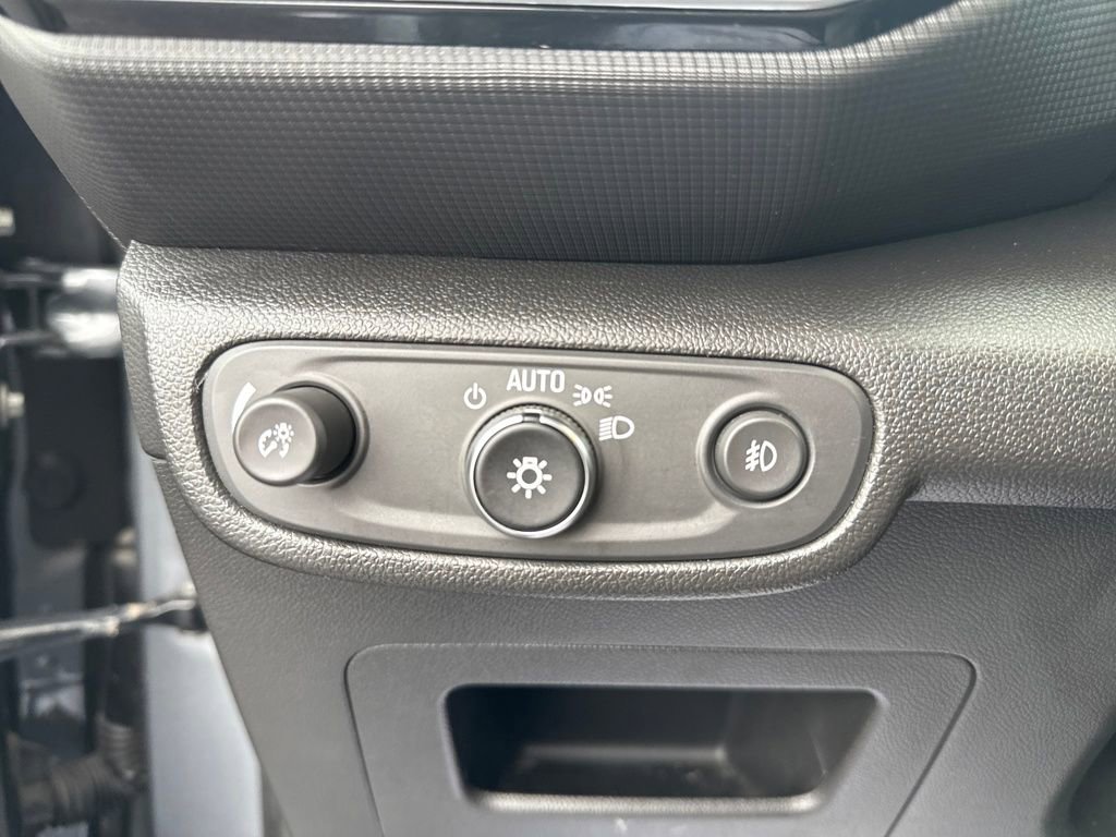 Used 2021 Chevrolet TrailBlazer LT w/ Driver Confidence Package image 21