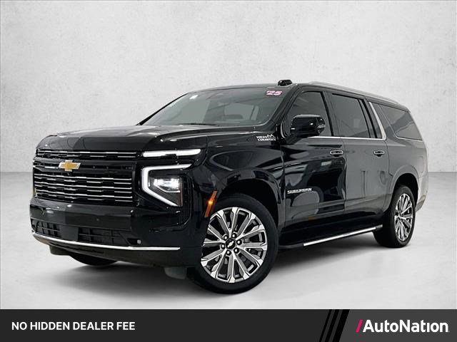 Used 2025 Chevrolet Suburban High Country RWD image 1
