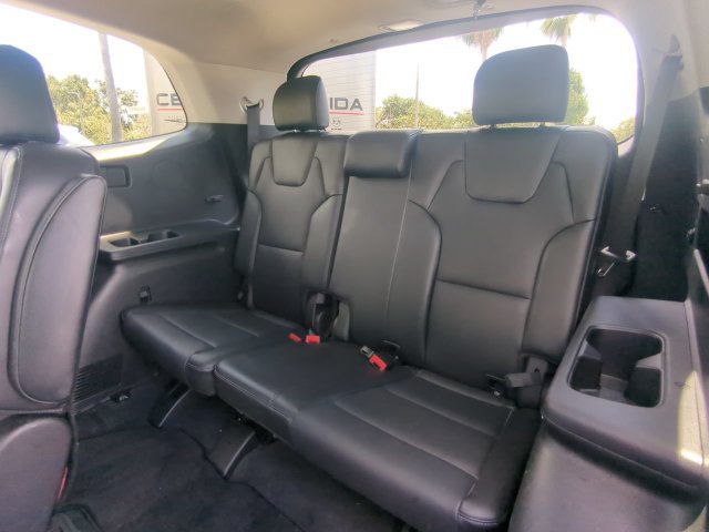 Used 2025 Kia Telluride S AWD/4WD image 16