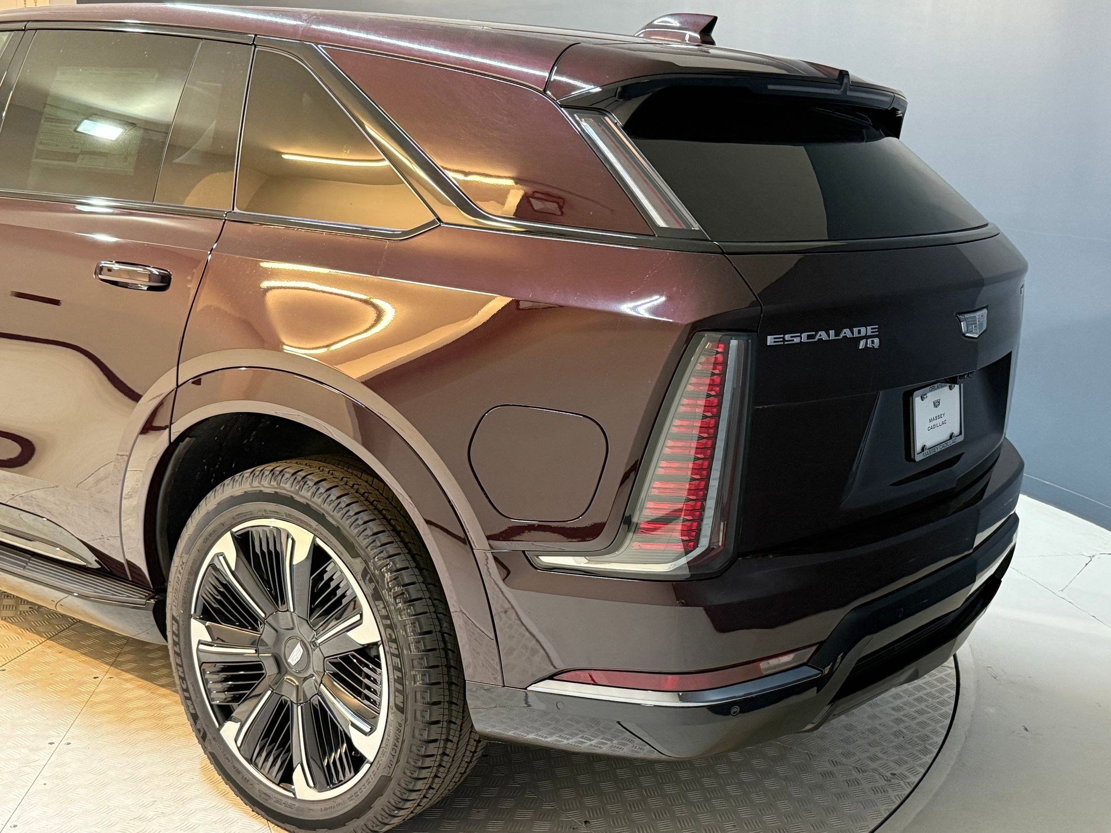 New 2025 Cadillac Escalade IQ Sport 1 w/ Smart Trailering package image 20