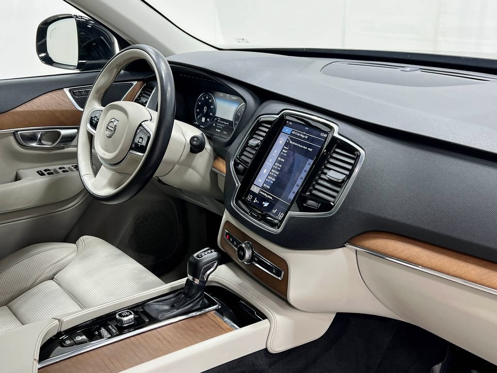 Used 2018 Volvo XC90 T6 Inscription w/ Convenience Package AWD/4WD image 22