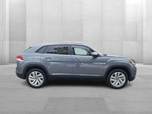 Used 2023 Volkswagen Atlas Cross Sport SE AWD/4WD image 7