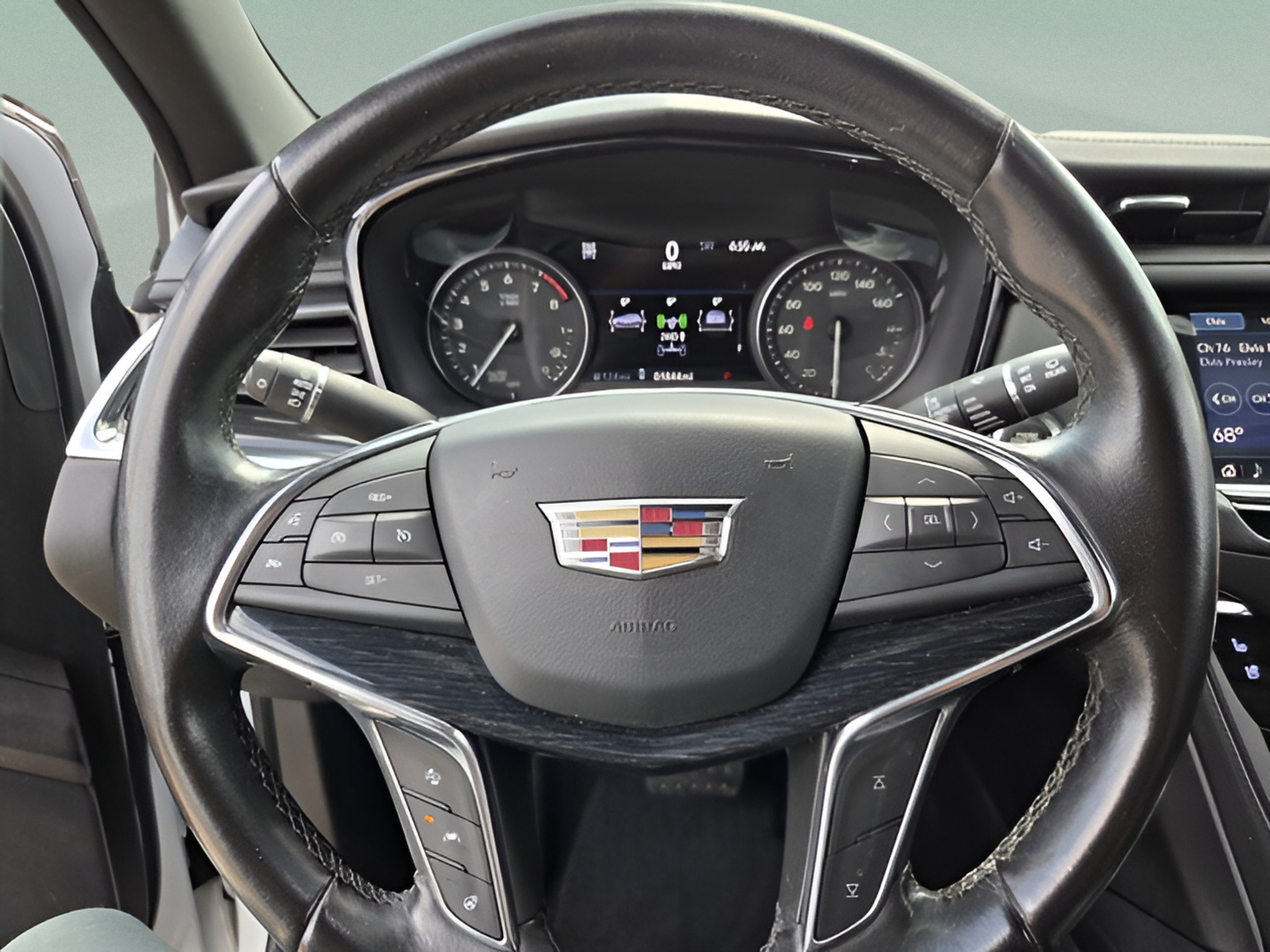 Used 2020 Cadillac XT5 Premium Luxury AWD/4WD image 31