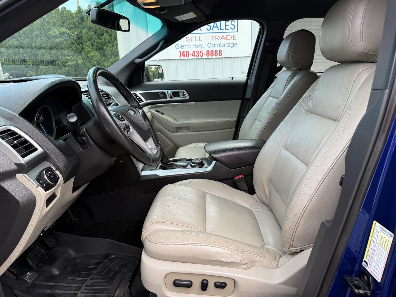 Used 2014 Ford Explorer XLT w/ Equipment Group 202A image 17