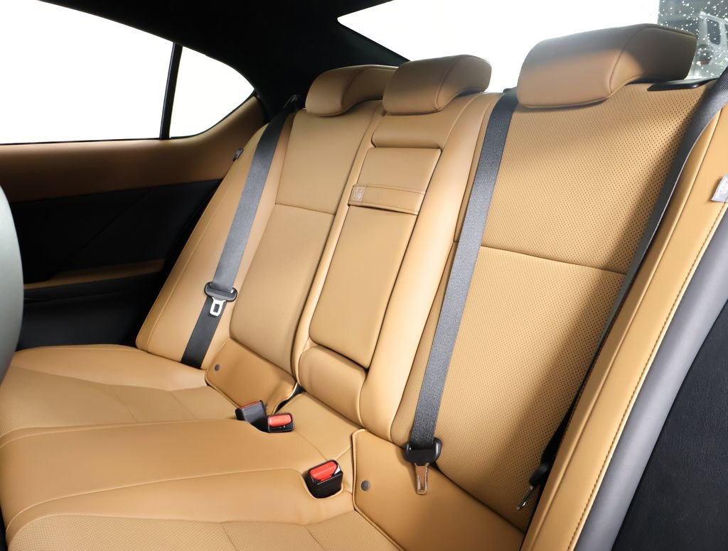 Used 2023 Lexus IS 300 w/ Comfort Package image 10