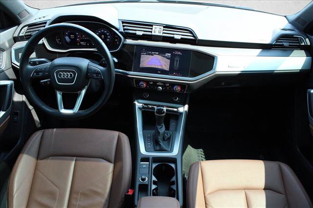 Used 2021 Audi Q3 2.0T Premium w/ Convenience Package AWD/4WD image 19