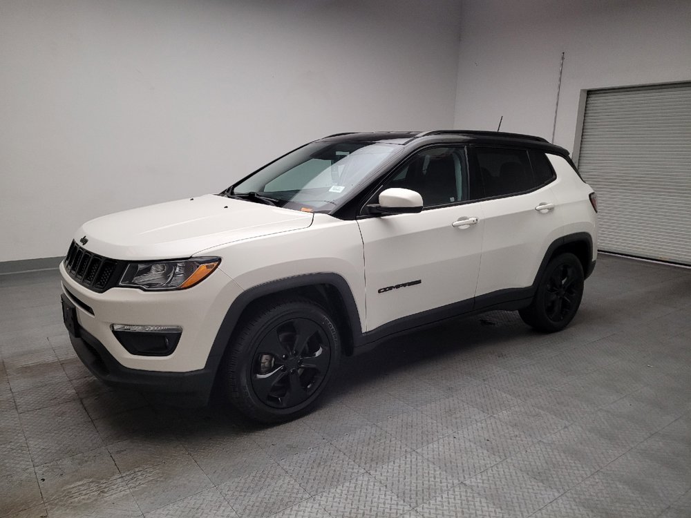 Used 2020 Jeep Compass Latitude FWD image 2