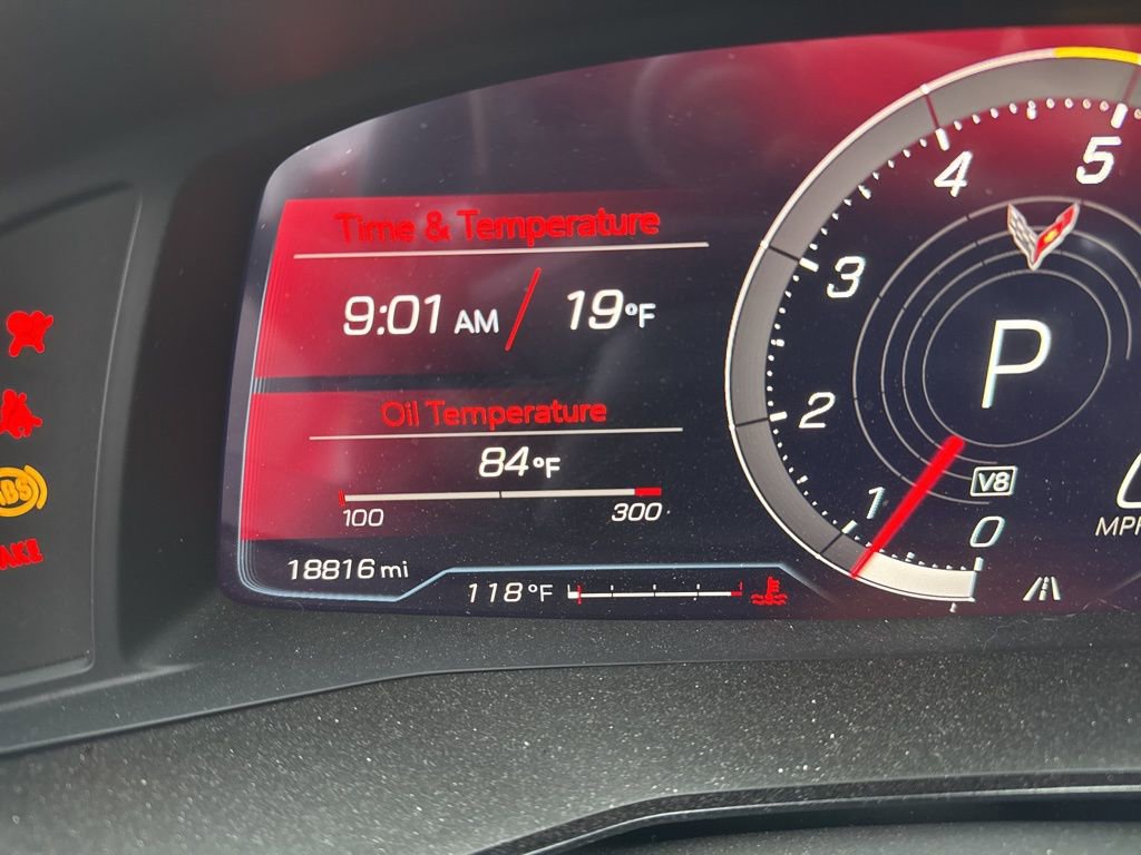 Used 2023 Chevrolet Corvette Stingray w/ Z51 Performance Package image 14