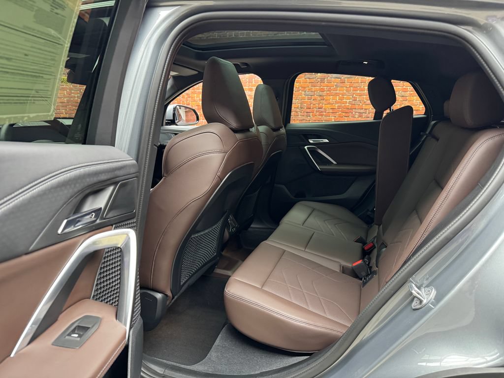Certified 2024 BMW X2 xDrive28i AWD/4WD image 25