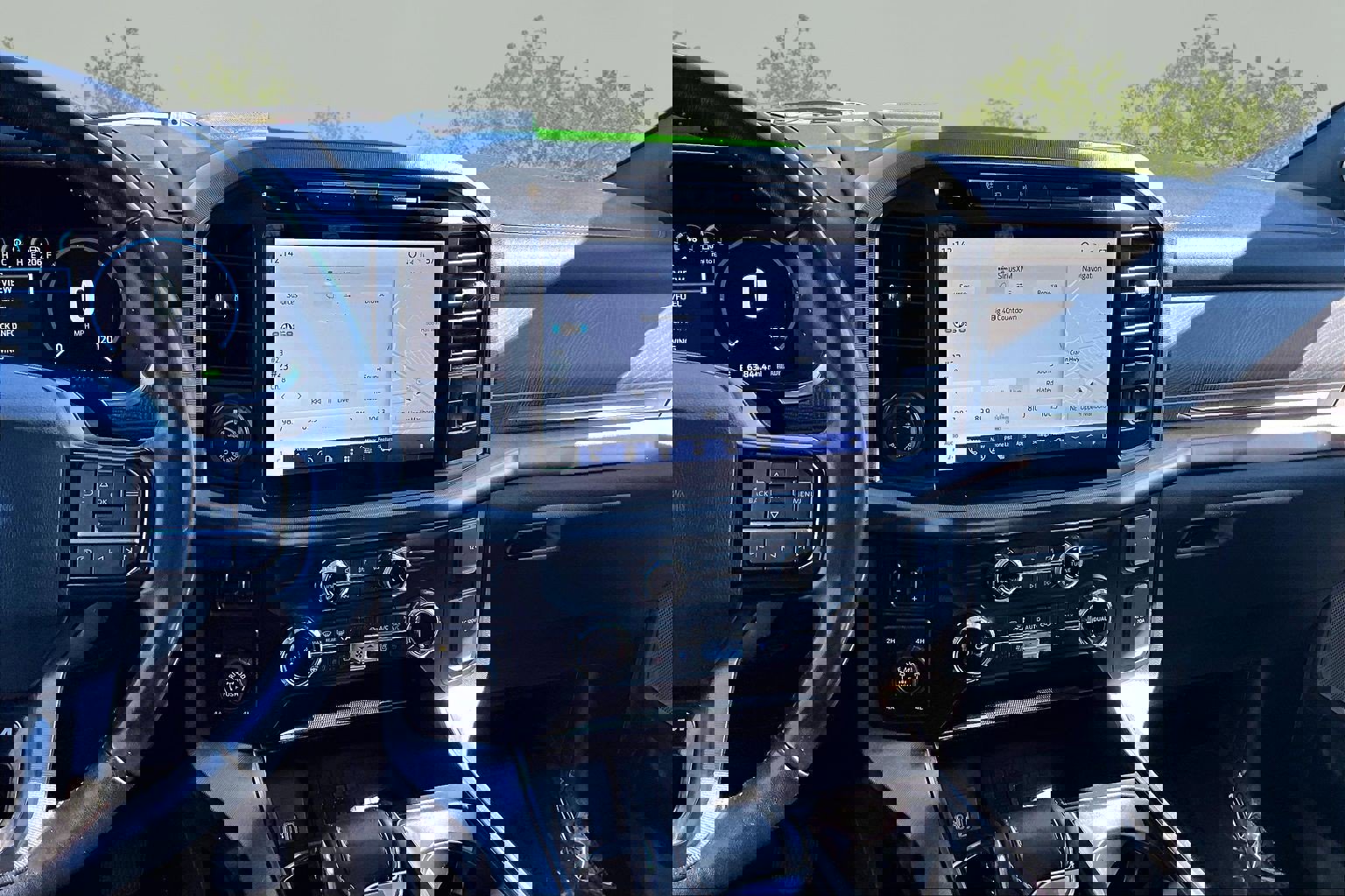 Certified 2022 Ford F150 Platinum w/ Equipment Group 701A High image 6