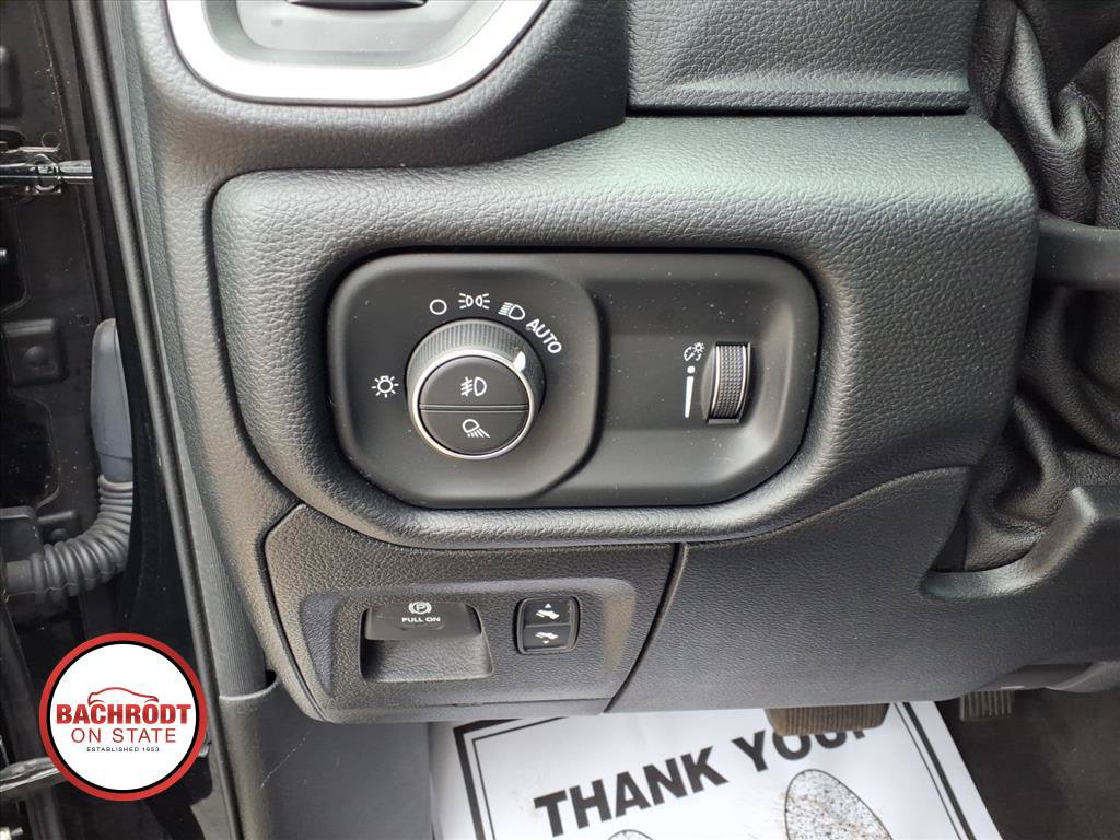 Used 2020 RAM 1500 Big Horn AWD/4WD image 17