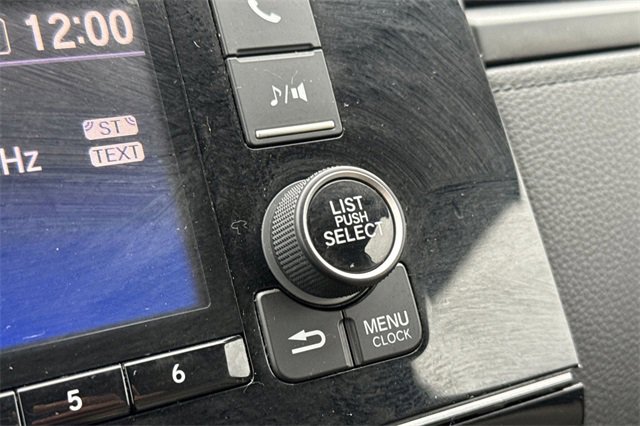 Used 2017 Honda CR-V LX image 31