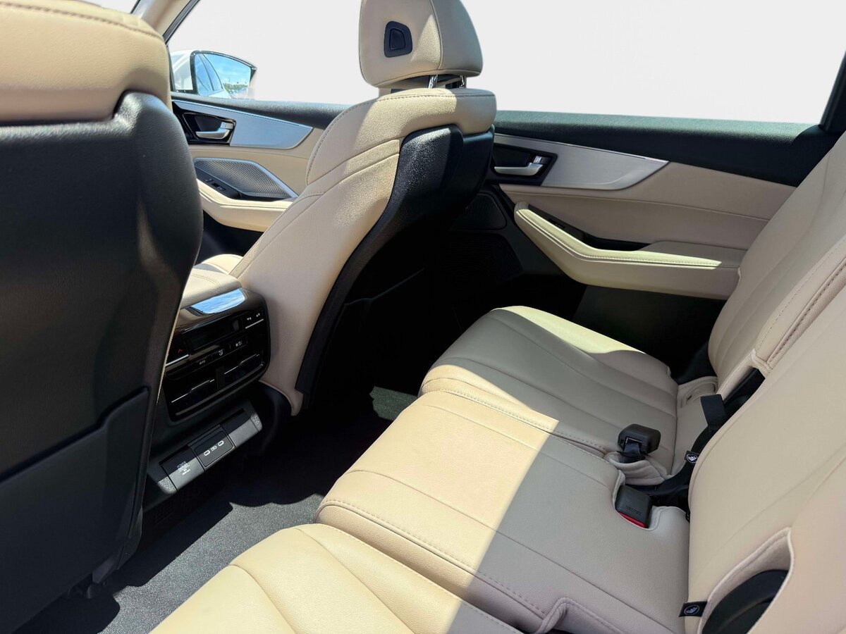 Certified 2026 Acura MDX SH-AWD image 14