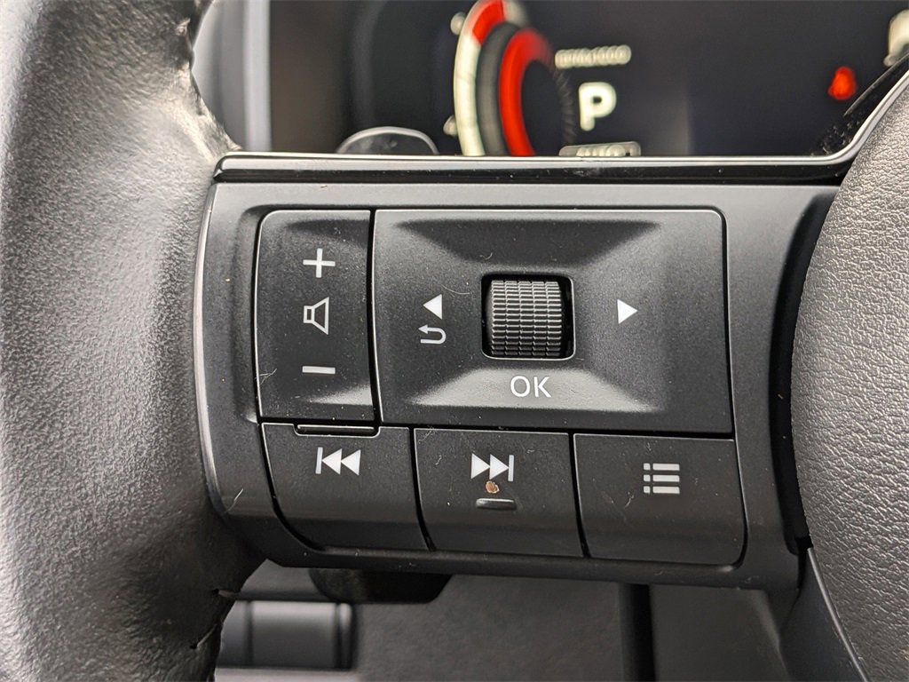 Used 2023 Nissan Rogue Platinum w/ Platinum Premium Package image 27