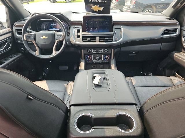Used 2023 Chevrolet Suburban High Country w/ Premium Package 2 image 13
