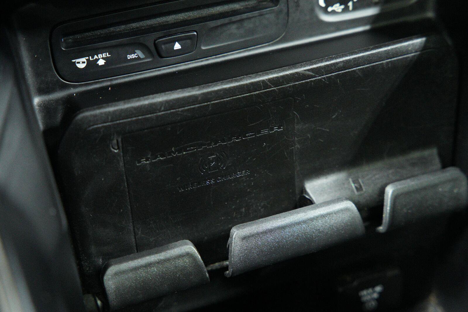 Used 2019 RAM 1500 Limited AWD/4WD image 60