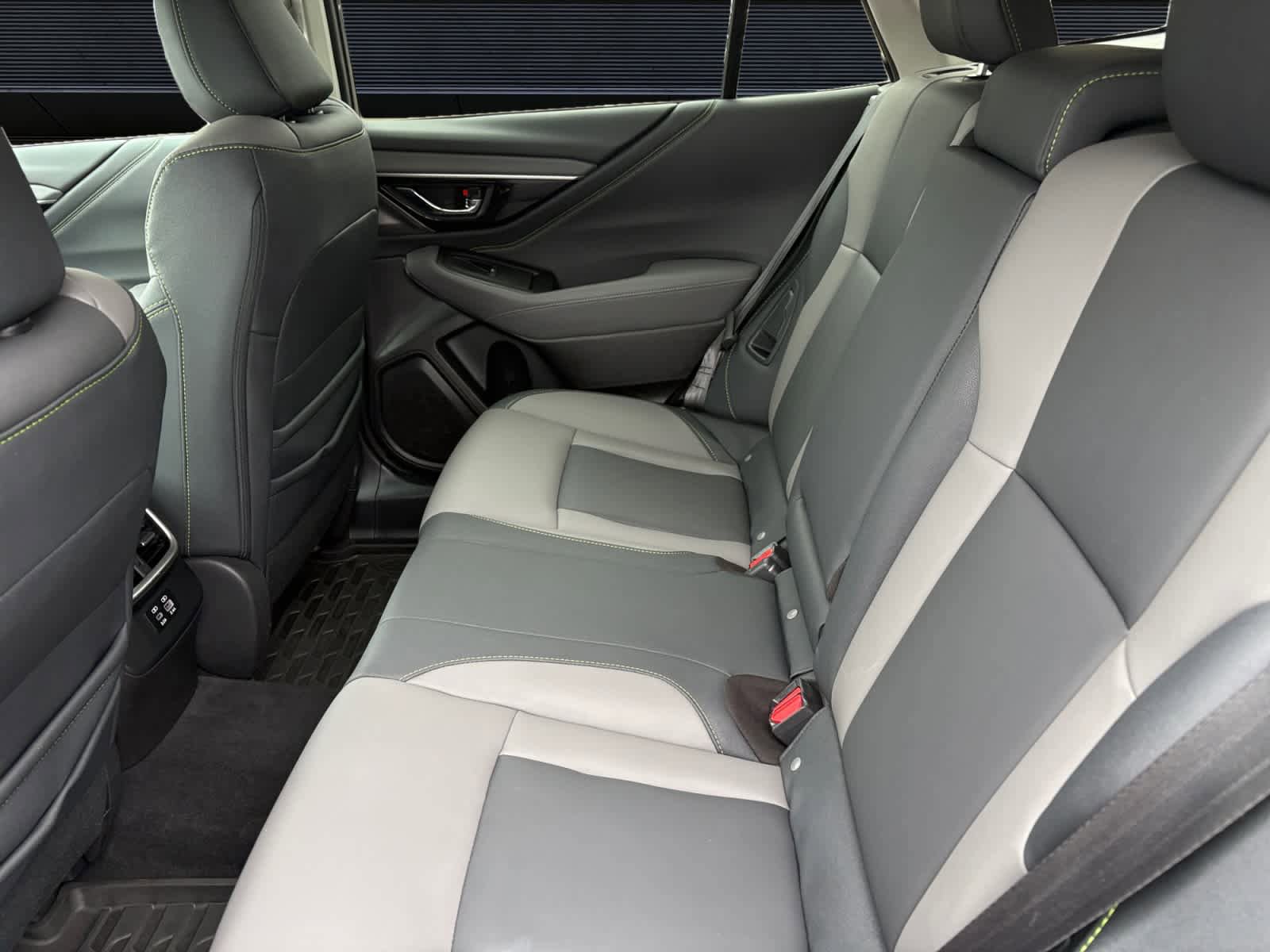 Used 2023 Subaru Outback Onyx Edition image 16