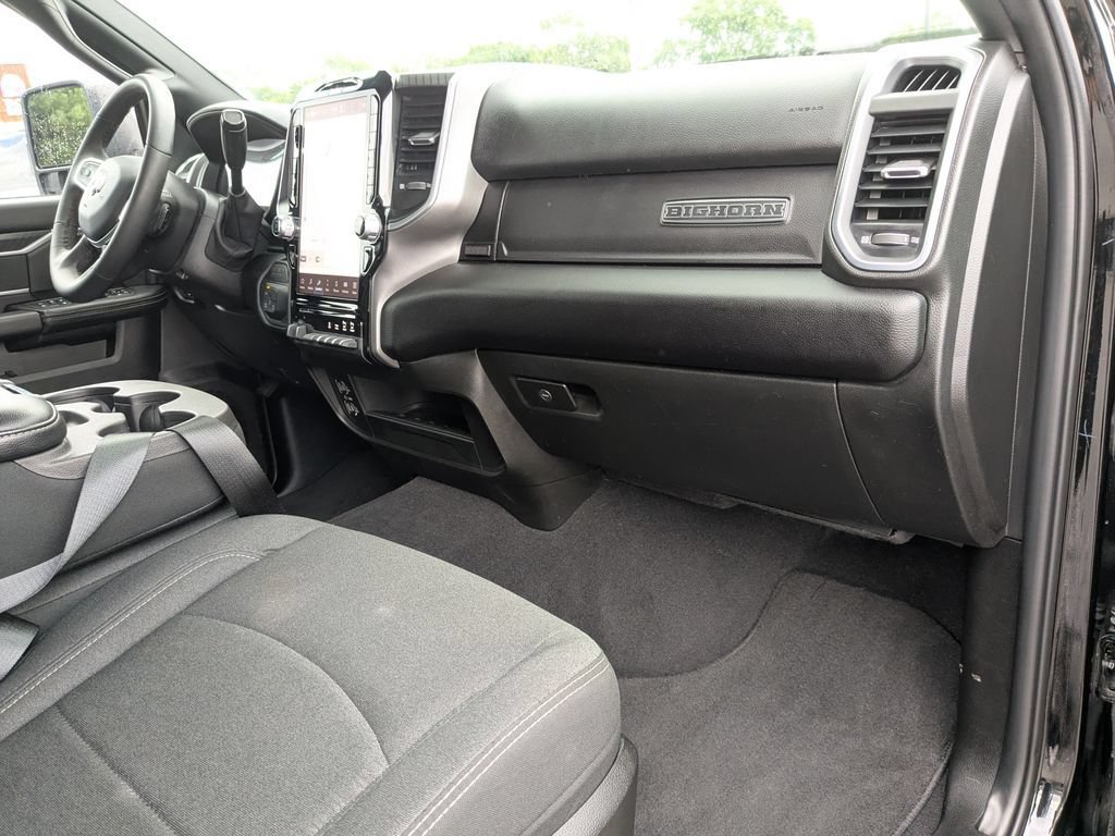 Used 2025 RAM 2500 Big Horn AWD/4WD image 14