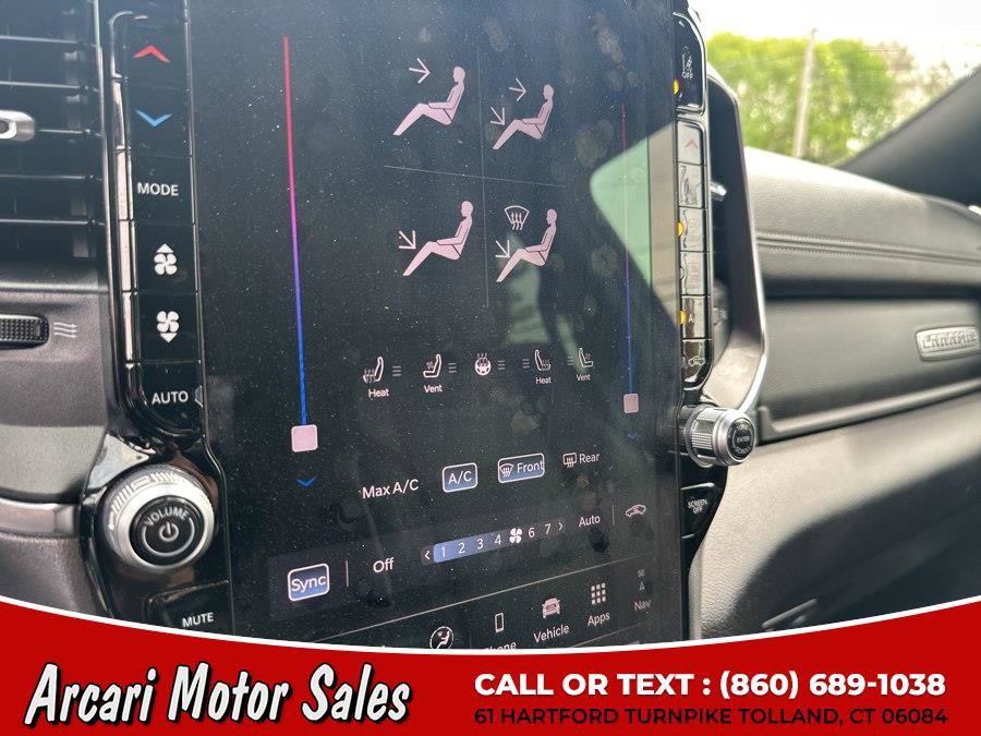 Used 2025 RAM 2500 Laramie AWD/4WD image 23