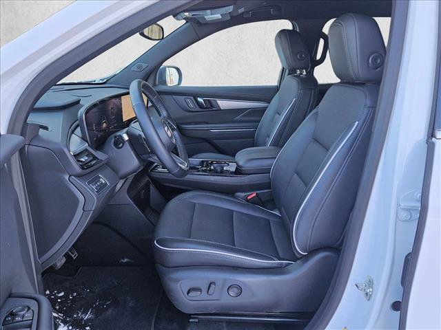 Used 2025 Buick Enclave Preferred image 16