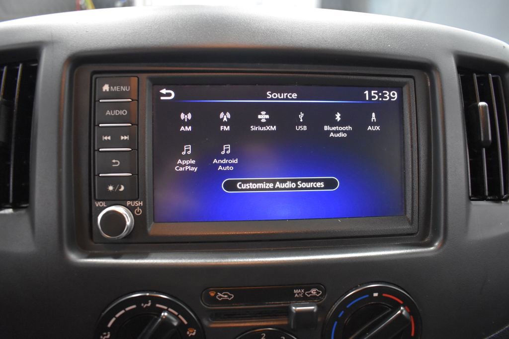 Used 2020 Nissan NV200 S FWD image 19