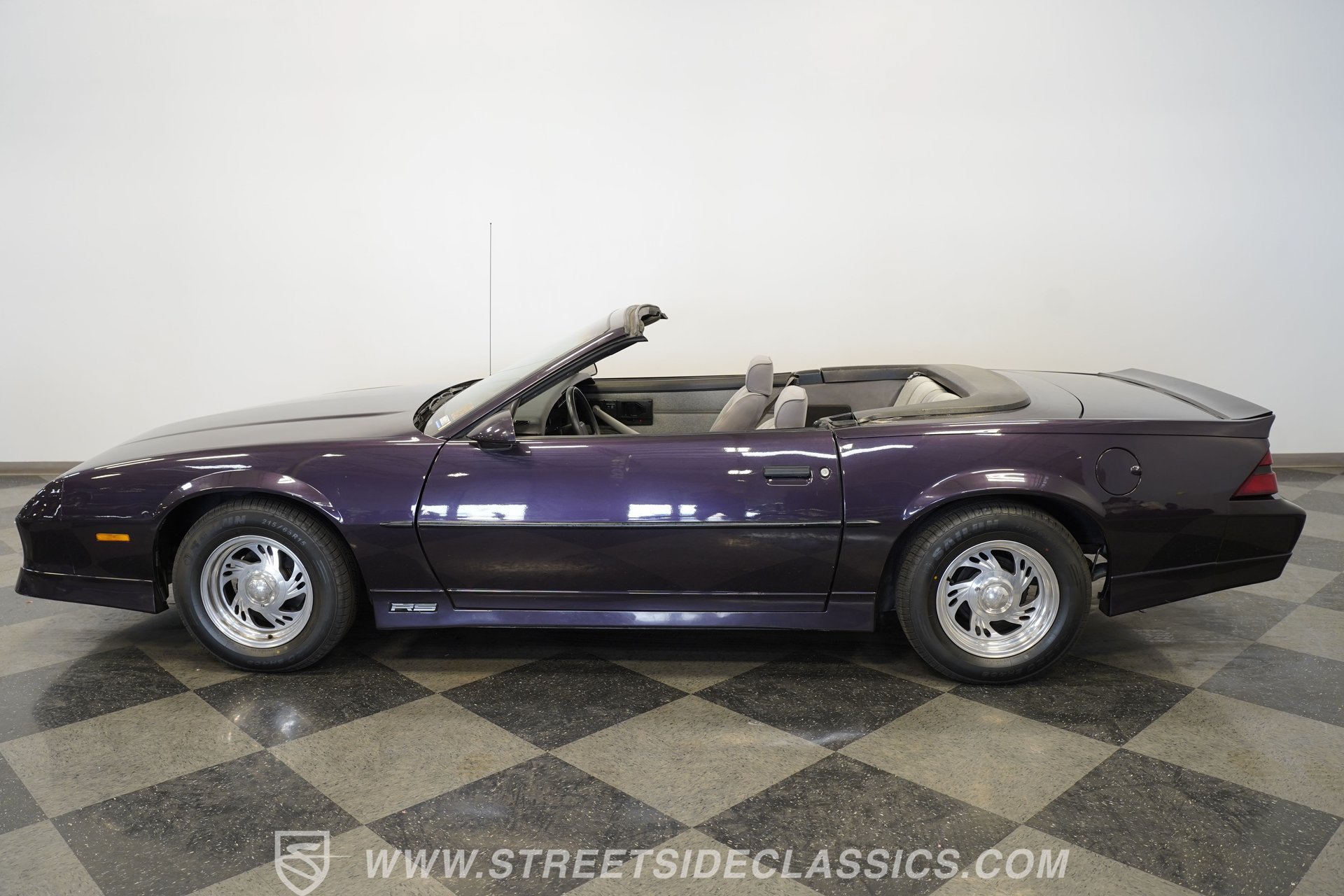 Used 1989 Chevrolet Camaro RS RWD image 2