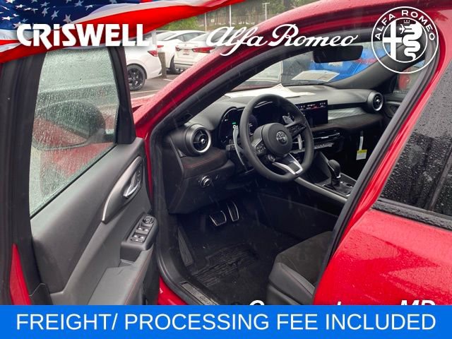 New 2024 Alfa Romeo Tonale Veloce w/ Active Assist Package image 17