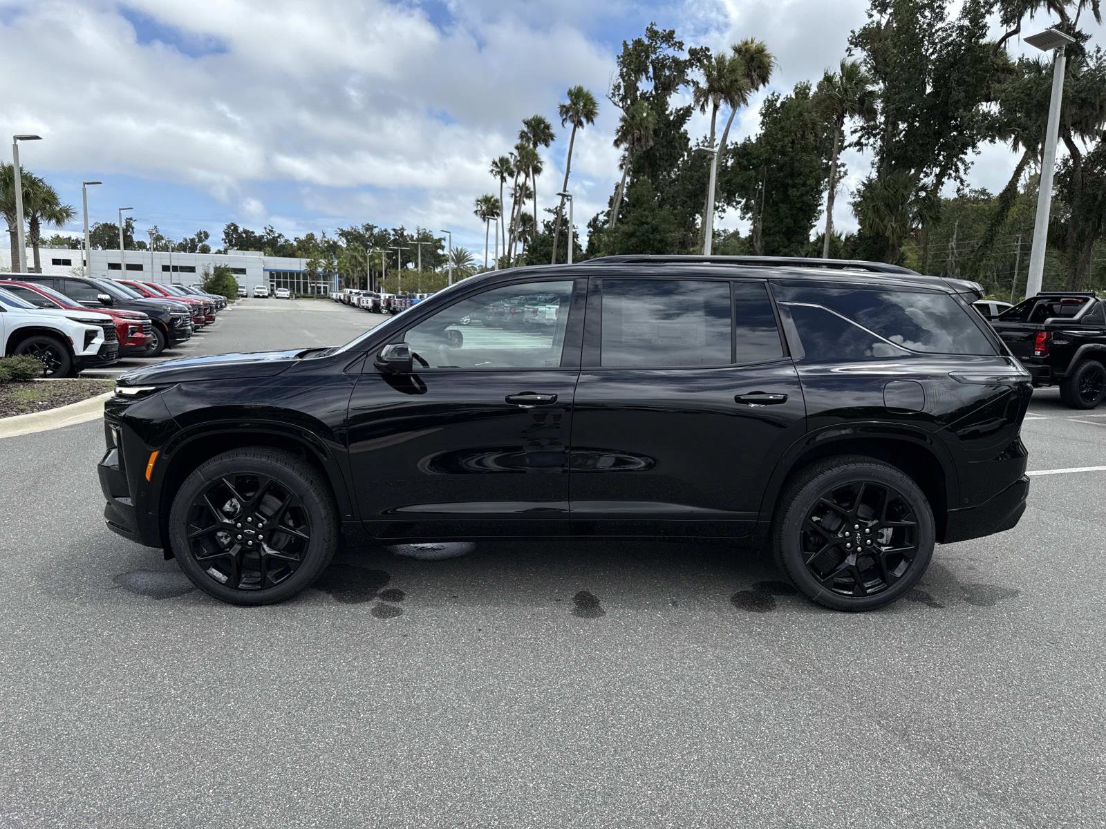 New 2026 Chevrolet Traverse RS image 6