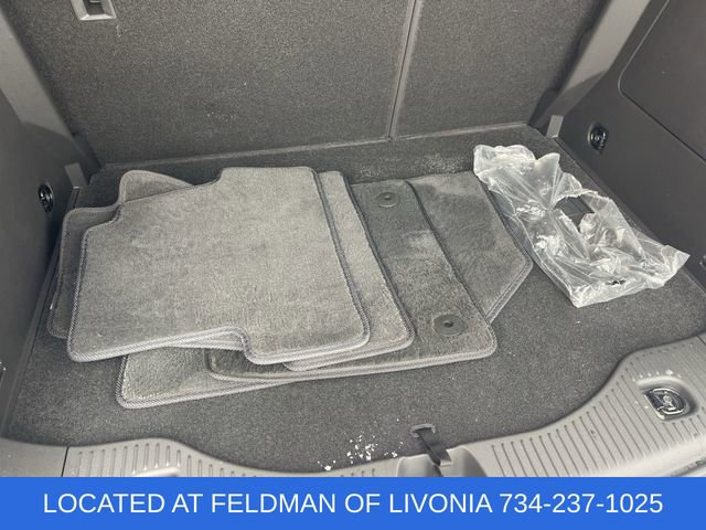 Certified 2022 Chevrolet Trax LT w/ LT Convenience Package image 33