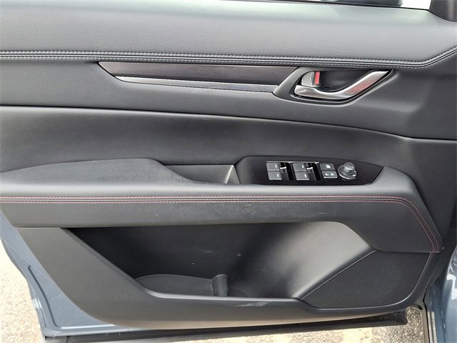 Used 2023 MAZDA CX-5 Carbon Edition image 9