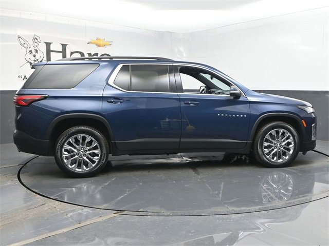 Used 2023 Chevrolet Traverse LT image 37