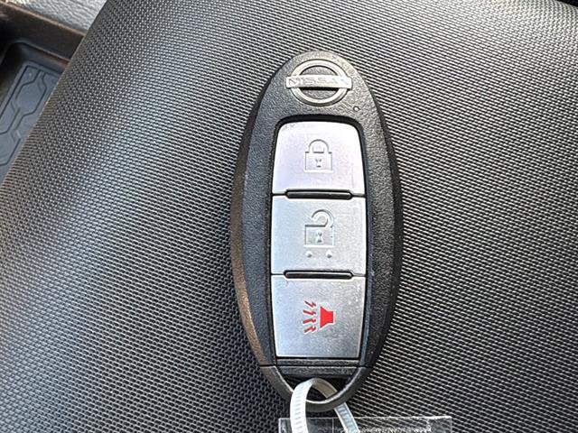 Used 2022 Nissan Frontier S RWD image 27