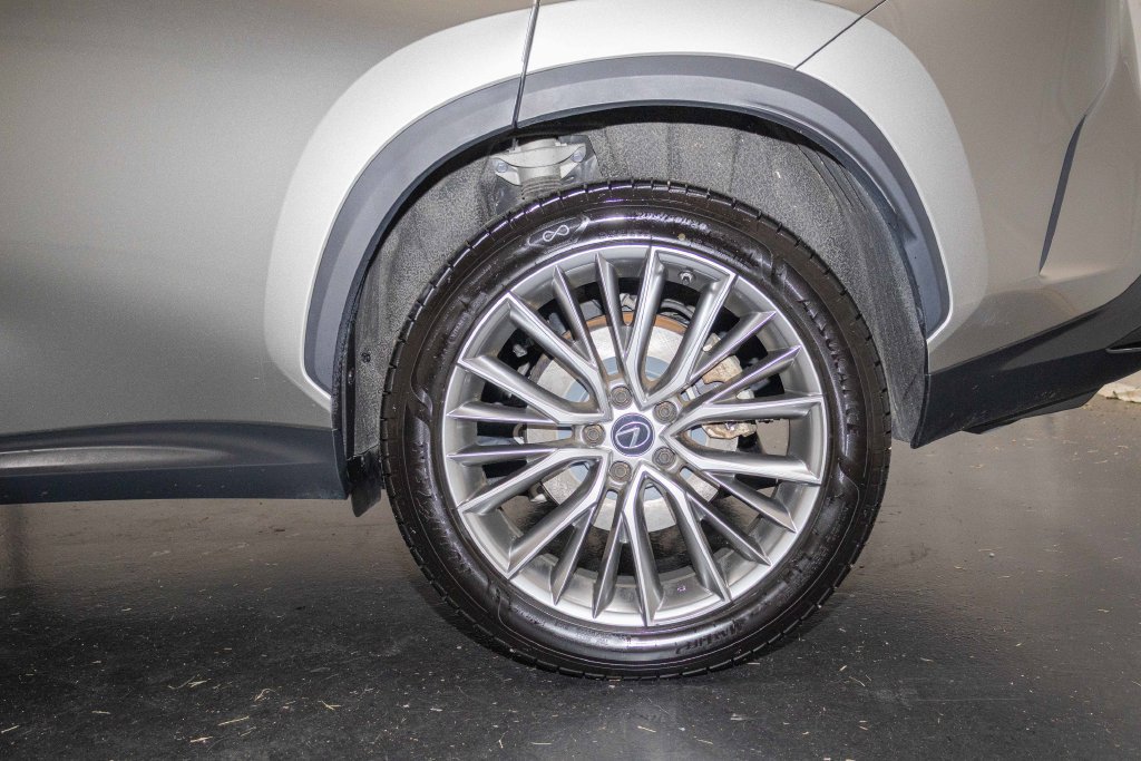 Used 2024 Lexus NX 350 AWD w/ Vision Package image 9