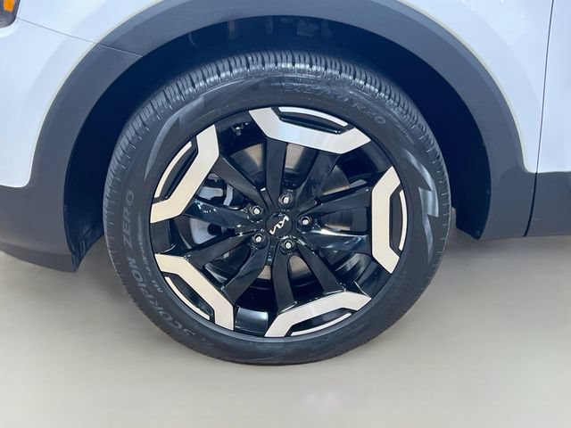 Certified 2024 Kia Telluride EX w/ EX Captain's Chair Package FWD image 34