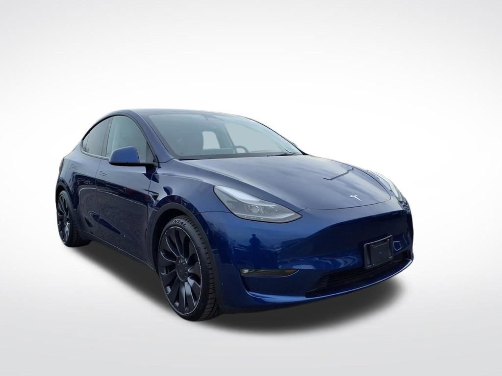 Used 2023 Tesla Model Y Performance image 3