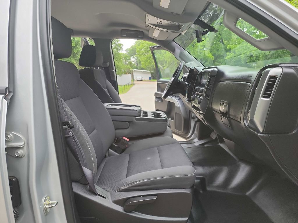 Used 2017 Chevrolet Silverado 2500 LT image 38