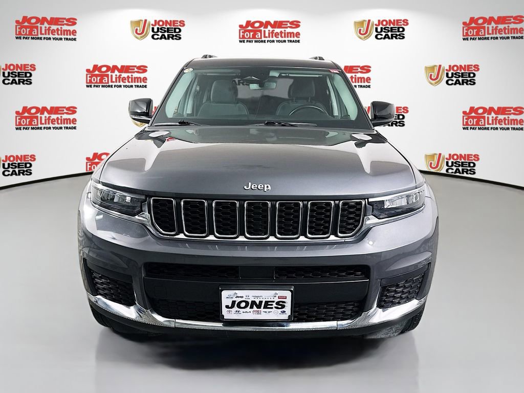 Used 2022 Jeep Grand Cherokee L Laredo w/ Luxury Tech Group I AWD/4WD image 11