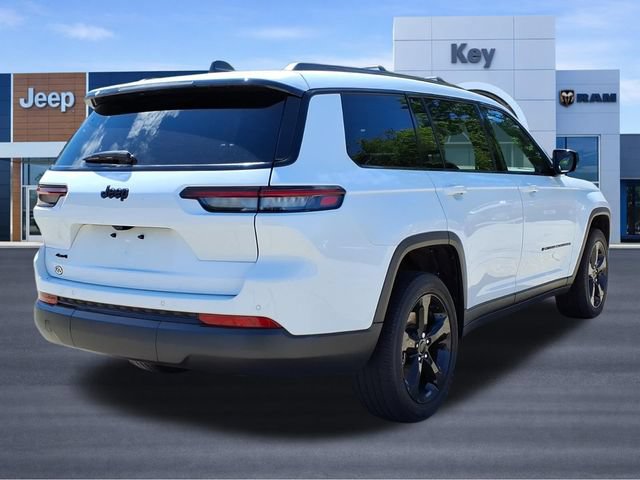 Used 2023 Jeep Grand Cherokee L Laredo AWD/4WD image 5