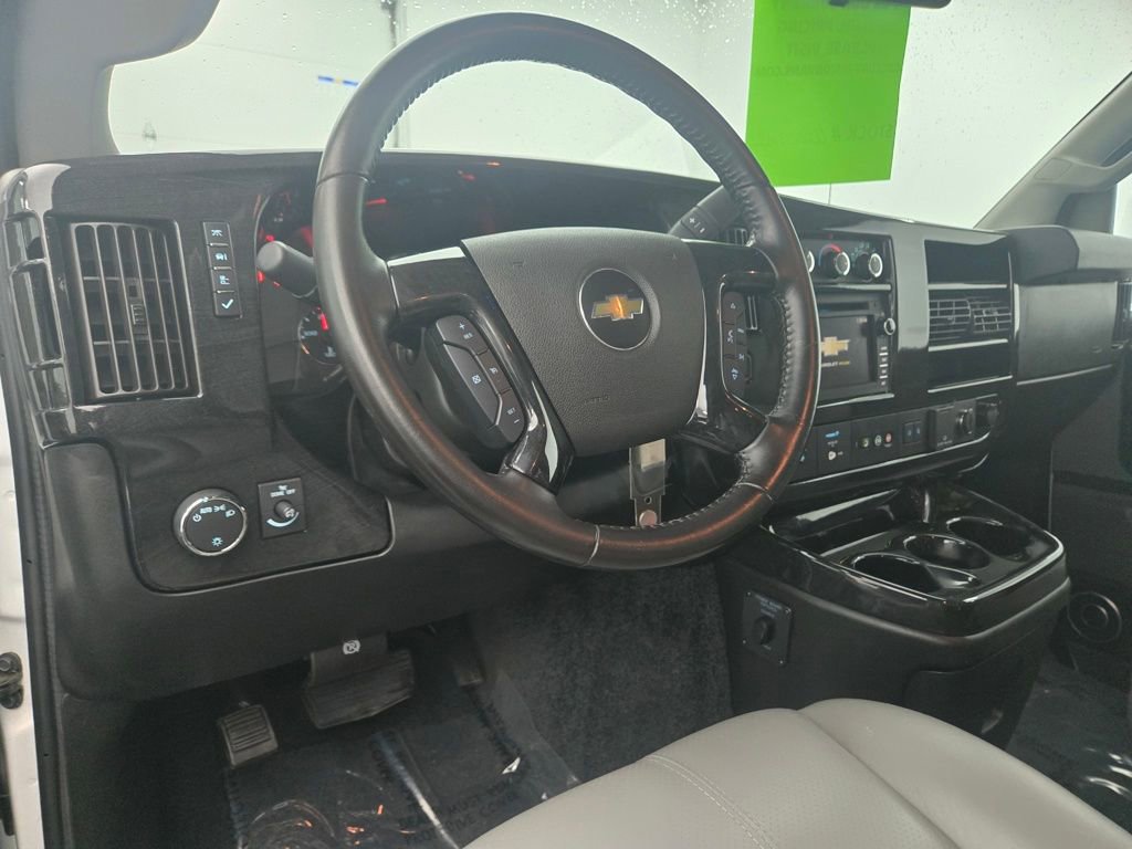 Used 2020 Chevrolet Express 2500 Extended w/ Enhanced Convenience Package image 19