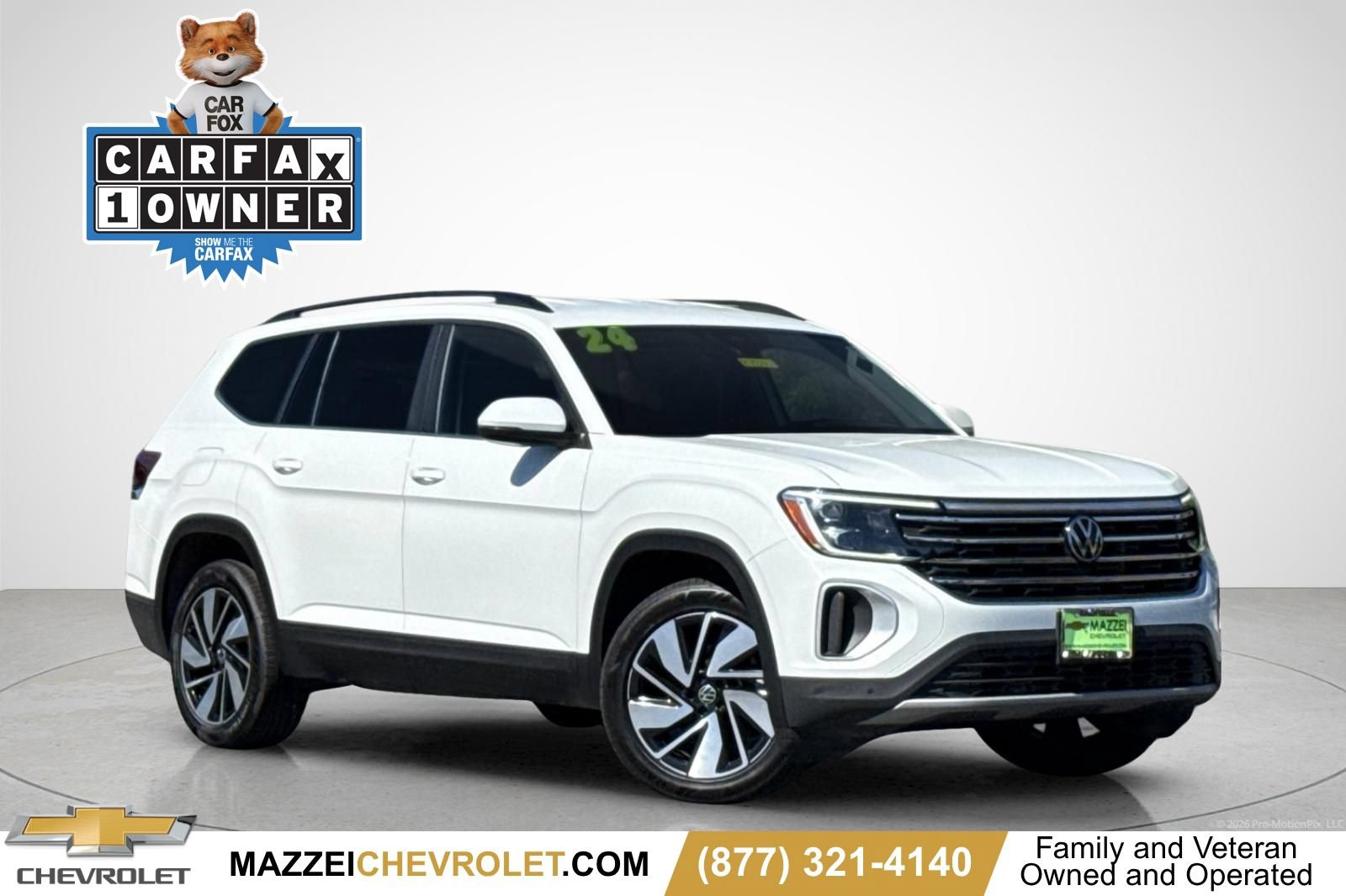 Used 2024 Volkswagen Atlas SE AWD/4WD image 1